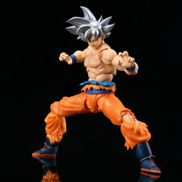 Figura de acción DBS(GOKU UI)