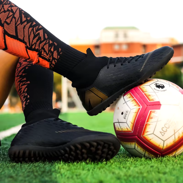 Zapatillas de fútbol para hombre (IN) - Imagen 2